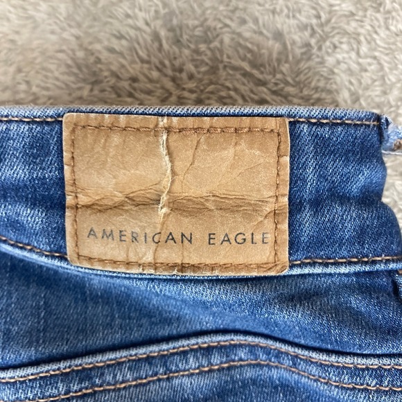 American Eagle Jeans Women's High Rise Jegging Next Level Stretch Size 8 Long - Picture 7 of 16
